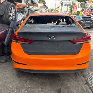 Hyundai Elentra çıkma arka tampon