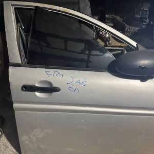 Hyundai era sağ ön kapı hatasız