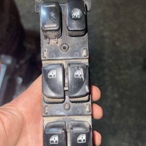 HYUNDAİ ACCENT ERA DÖRTLÜ CAM DÜĞMESİ (2006-2011)