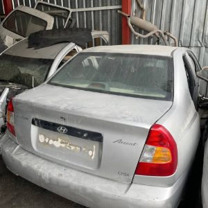 Hyundai accent milenyum arka