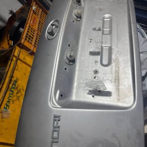 Hyundai admira hatasız bagaj kapağı
