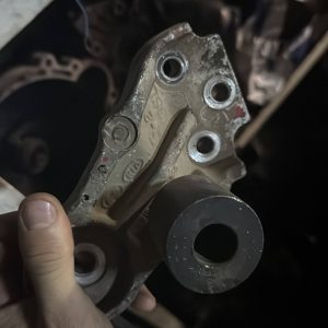 HYUNDAİ ERA GETZ SAĞ ÜST MOTOR KULAĞI