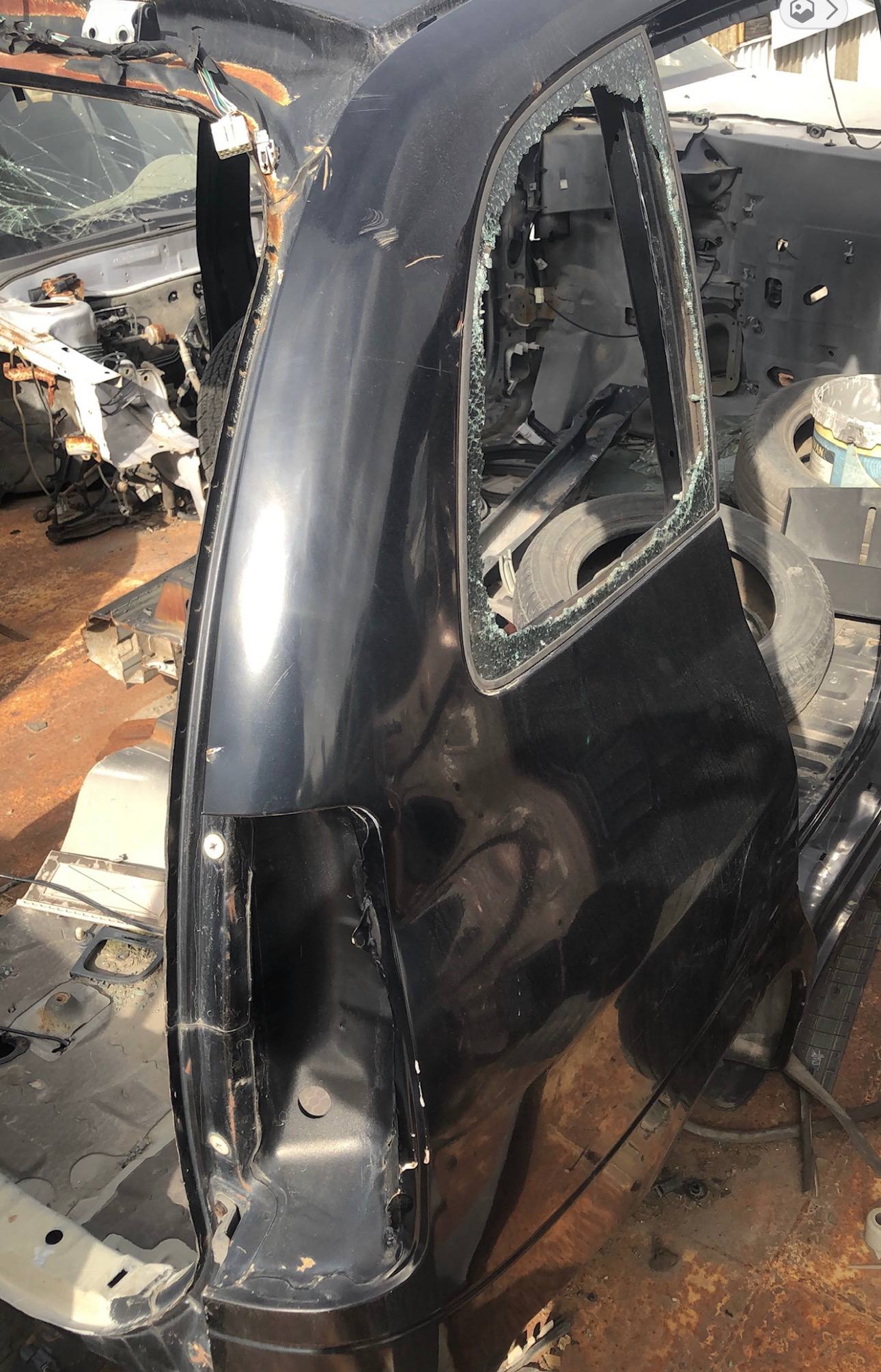 Hyundai matrix sağ arka kesme çamurluk